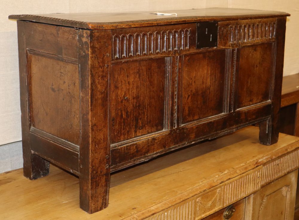 A late 17th century oak six-plank coffer, W.109cm, D.40cm, H.56cm